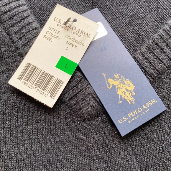 Polo navy vneck pull over long sleeve sweater - Picture 7 of 15